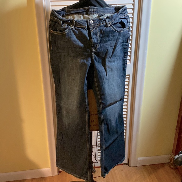 ZD Missy boot leg jeans size 14 with some stretch - Picture 1 of 3